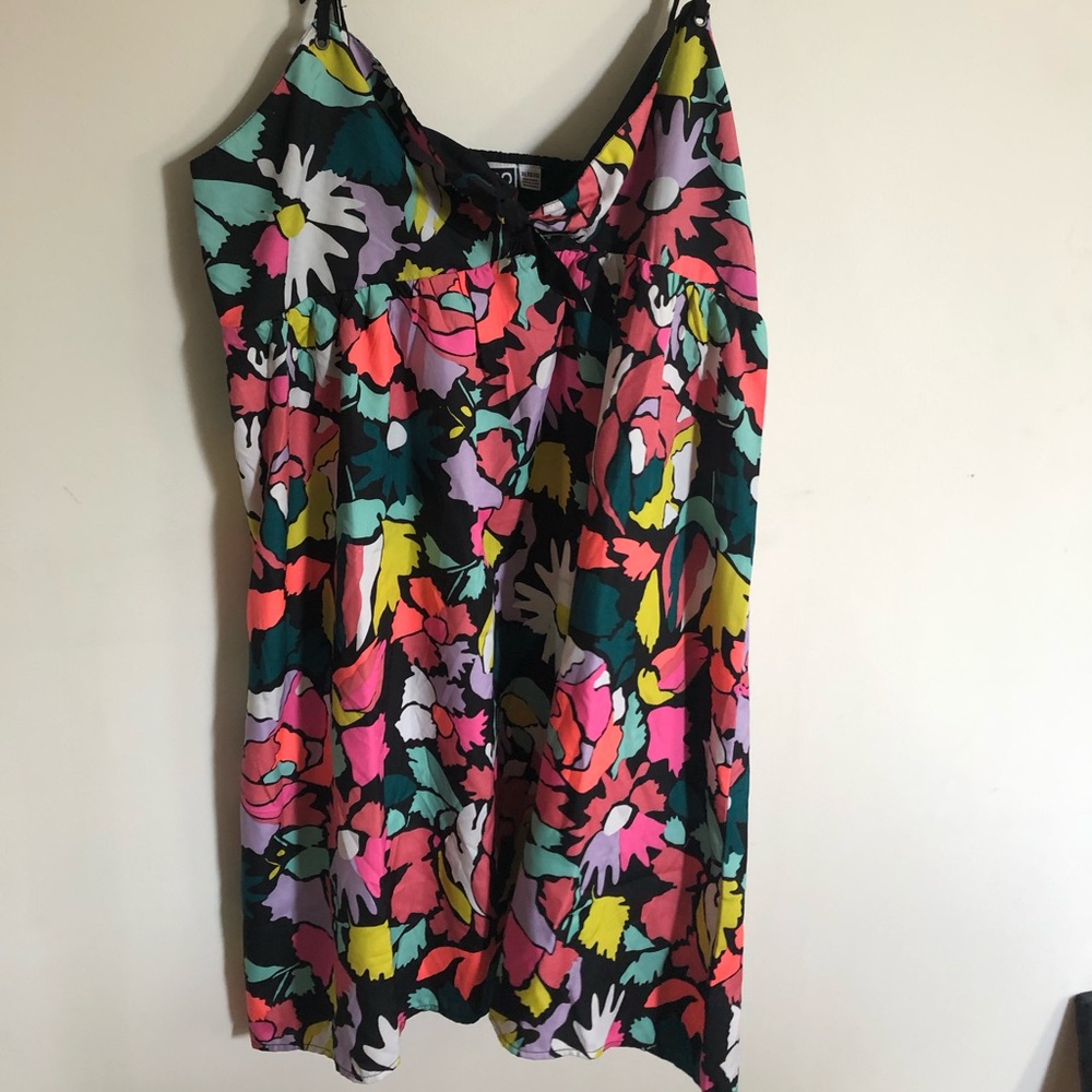 Roxy Mod Print mini dress with tie detail